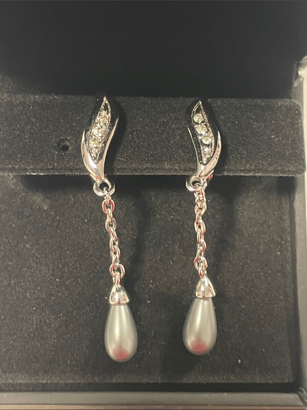 Dorlan Silver-Tone Pearl Drop Dangle Earrings - Elegant Gray